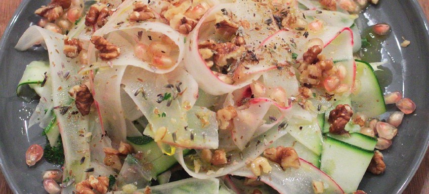 Yacon / courgette salade